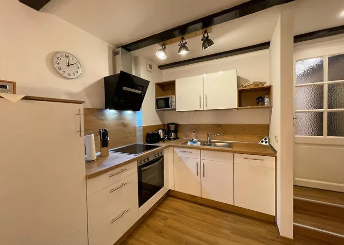 No12 Mit Zwei Schlafzimmern Und Wohnkueche