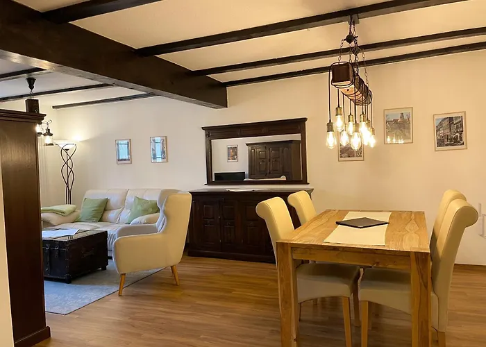 Apartman No12 Mit Zwei Schlafzimmern Und Wohnkueche